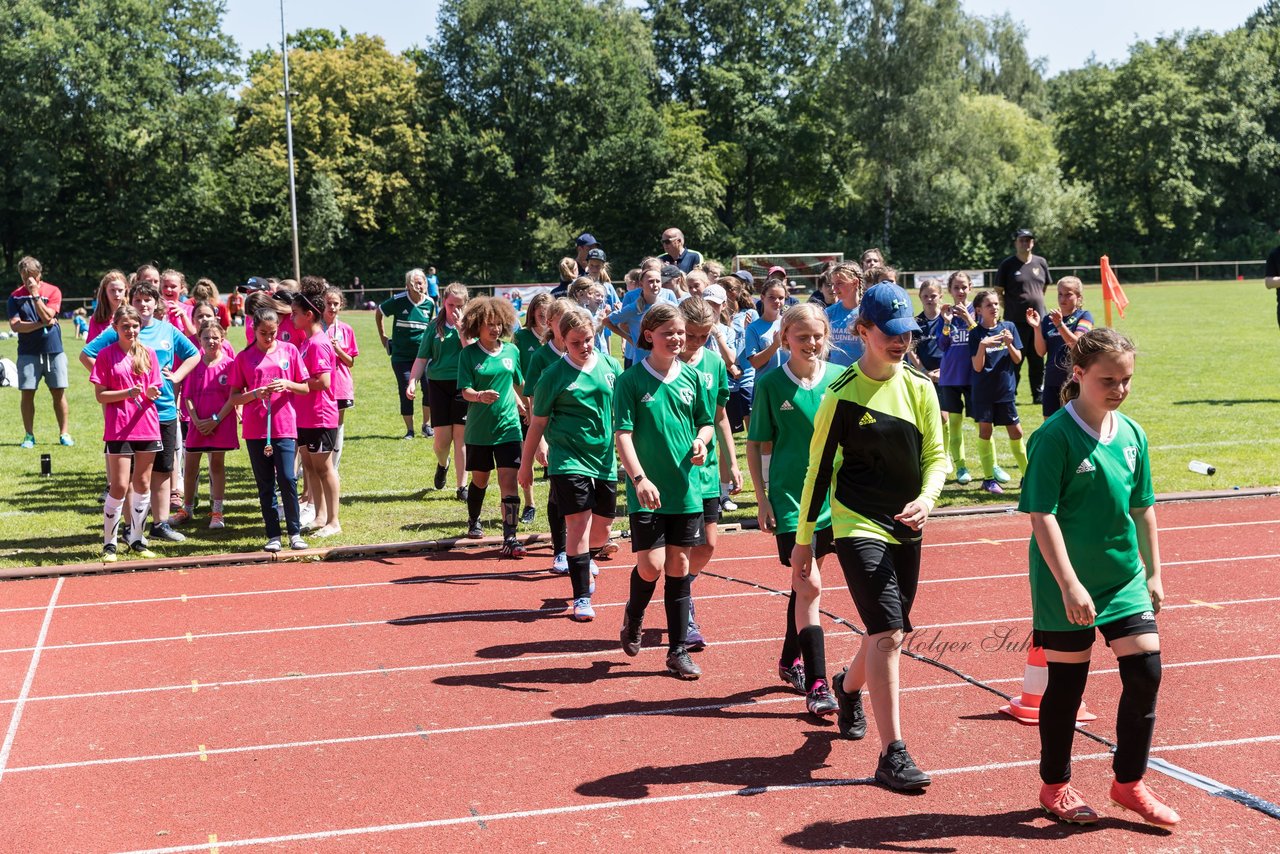 Bild 60 - Loewinnen Cup